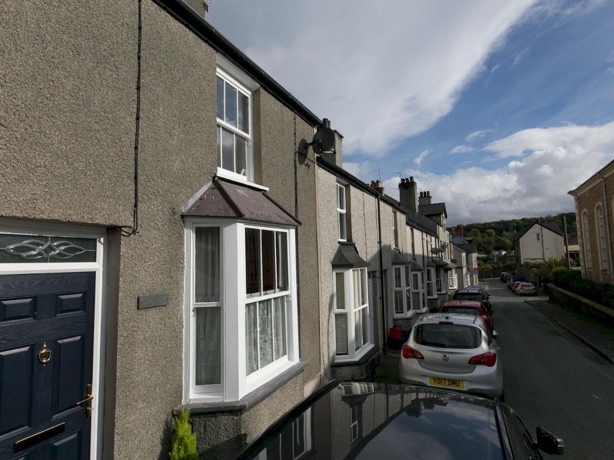 Pass The Keys Comfortable Stone Built Cottage In Menai Bridge Exterior photo